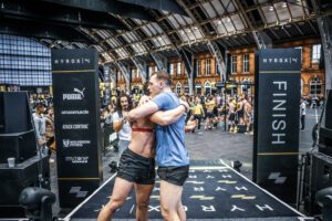 Lire la suite à propos de l’article Programme Hyrox débutant : comment s’entrainer ?